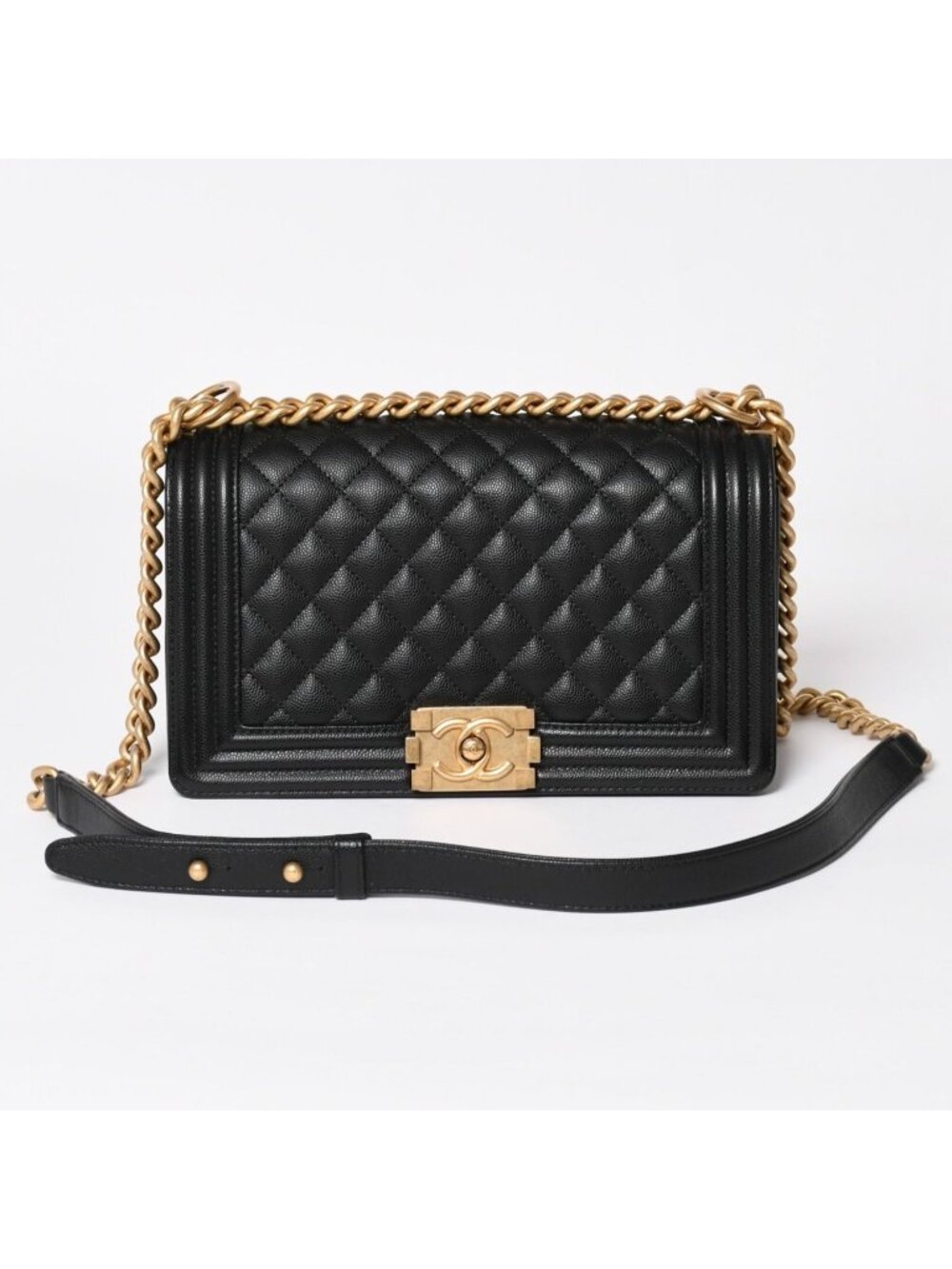 Chanel Boy 25 Medium Chain Shoulder Bag CC Logo Caviar Leather Black